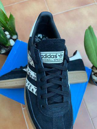 ADIDAS SPEZIAL NEGRA