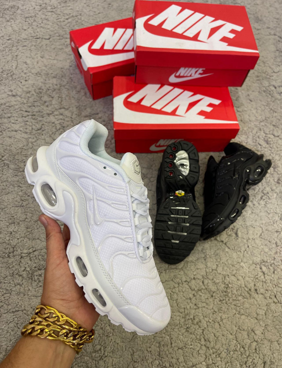 NIKE TN BLANCAS MÁXIMA CALIDAD