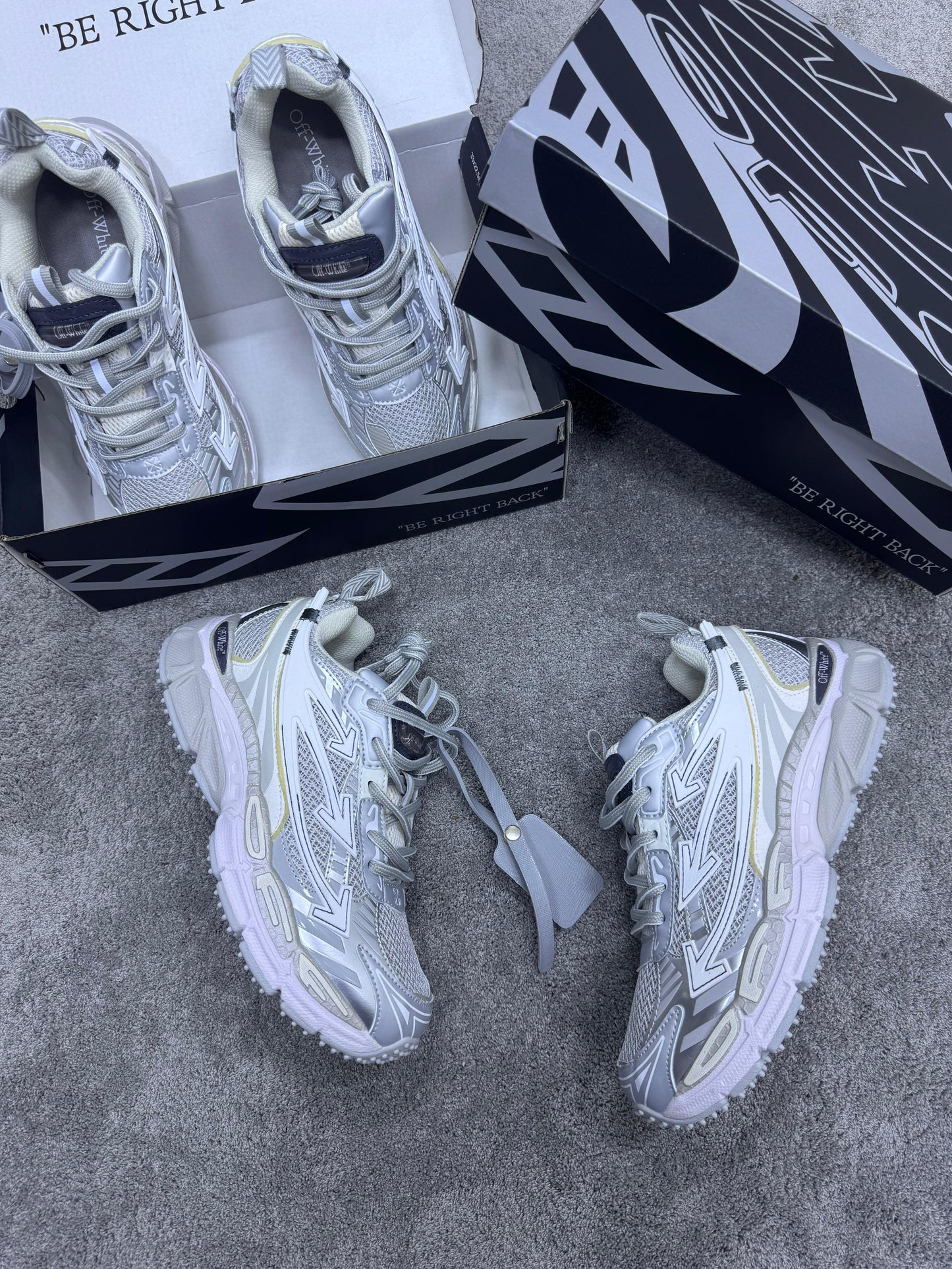 OFF-WHITE Be Right