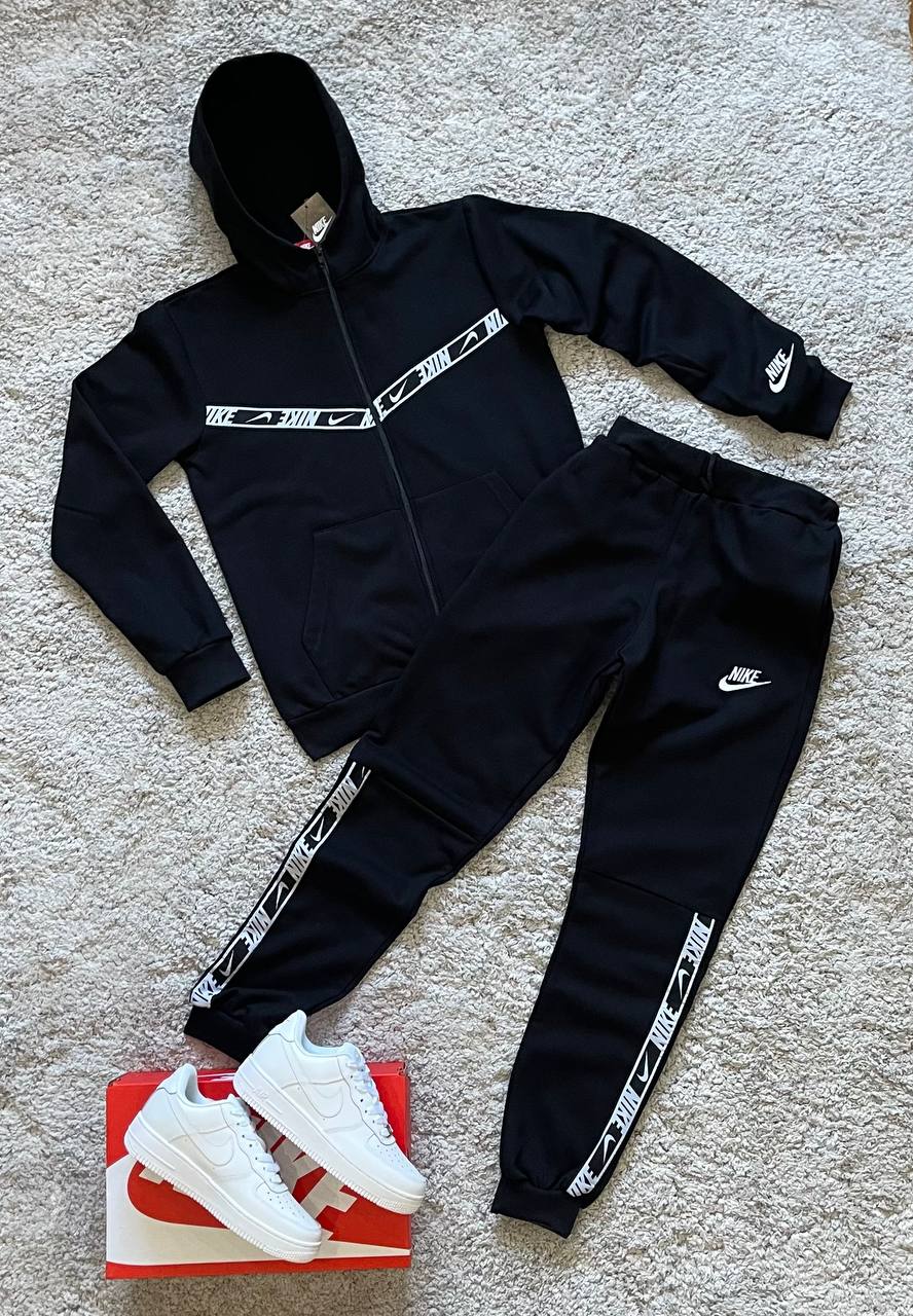 Chandal  Nike hombre