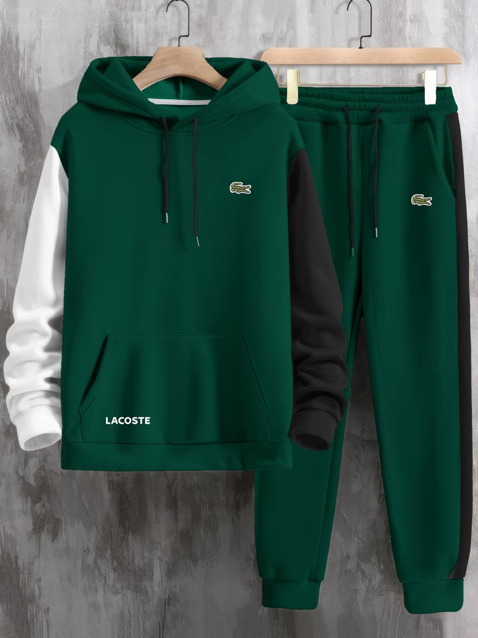 Chandal  Lacoste bordado