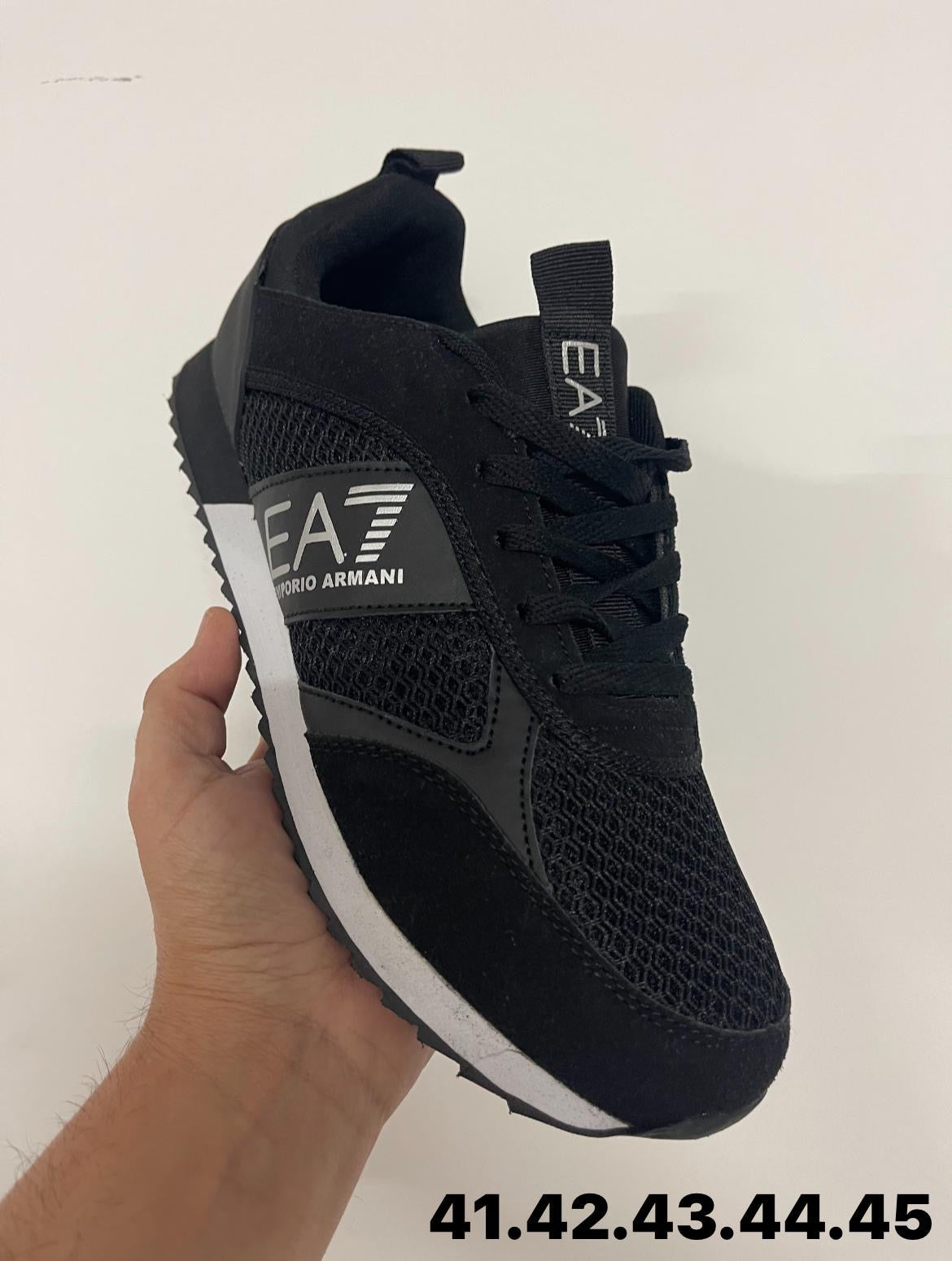 Armani negro