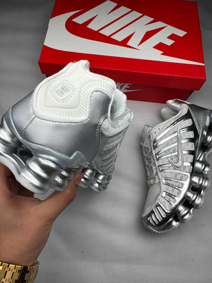 SHOX Nike gris