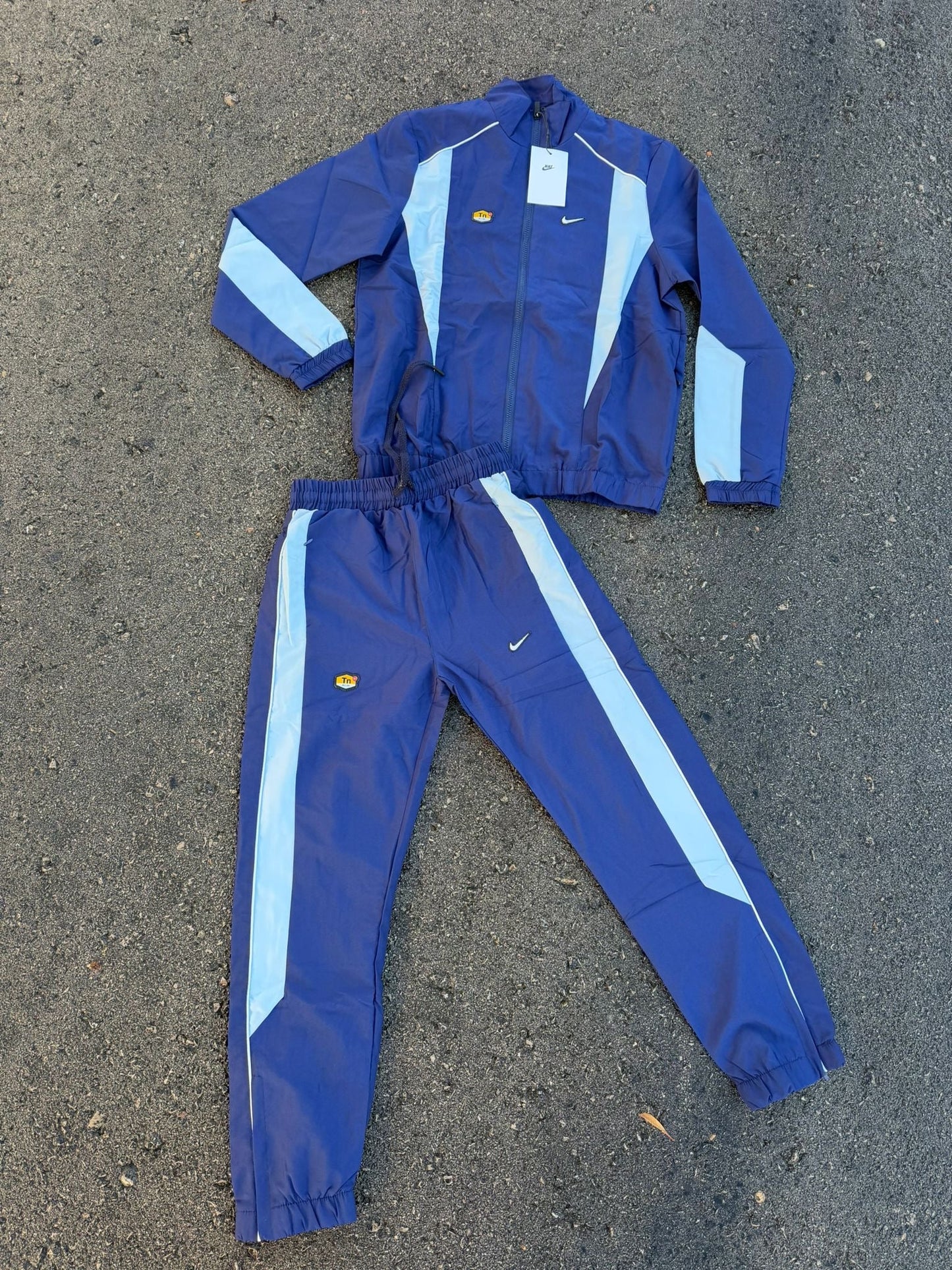 CHÁNDAL NIKE TN