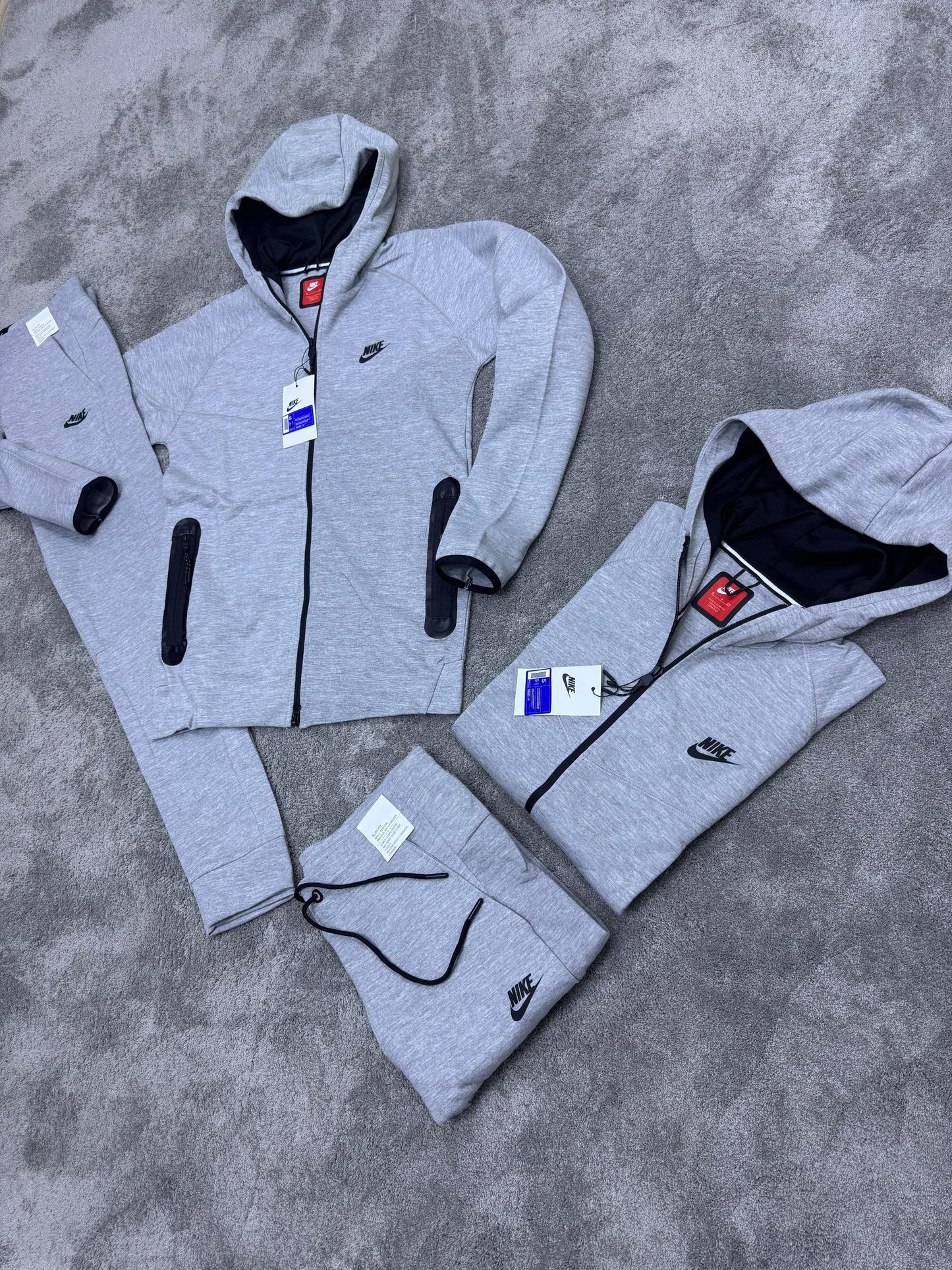 Chandal Nike Tech ( Gris )