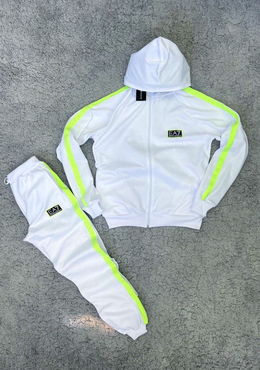 Chándal UNDER ARMOUR 2026