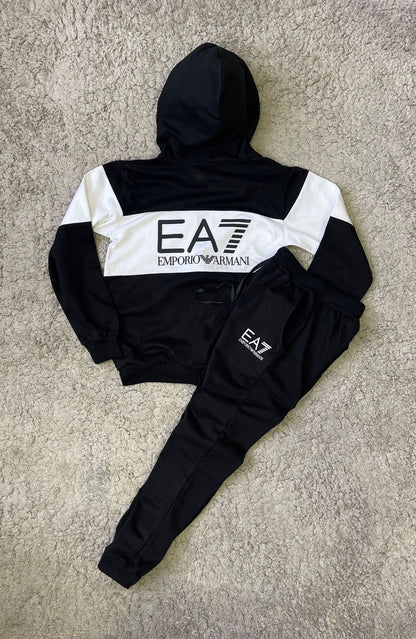 Chándal UNDER ARMOUR 2026