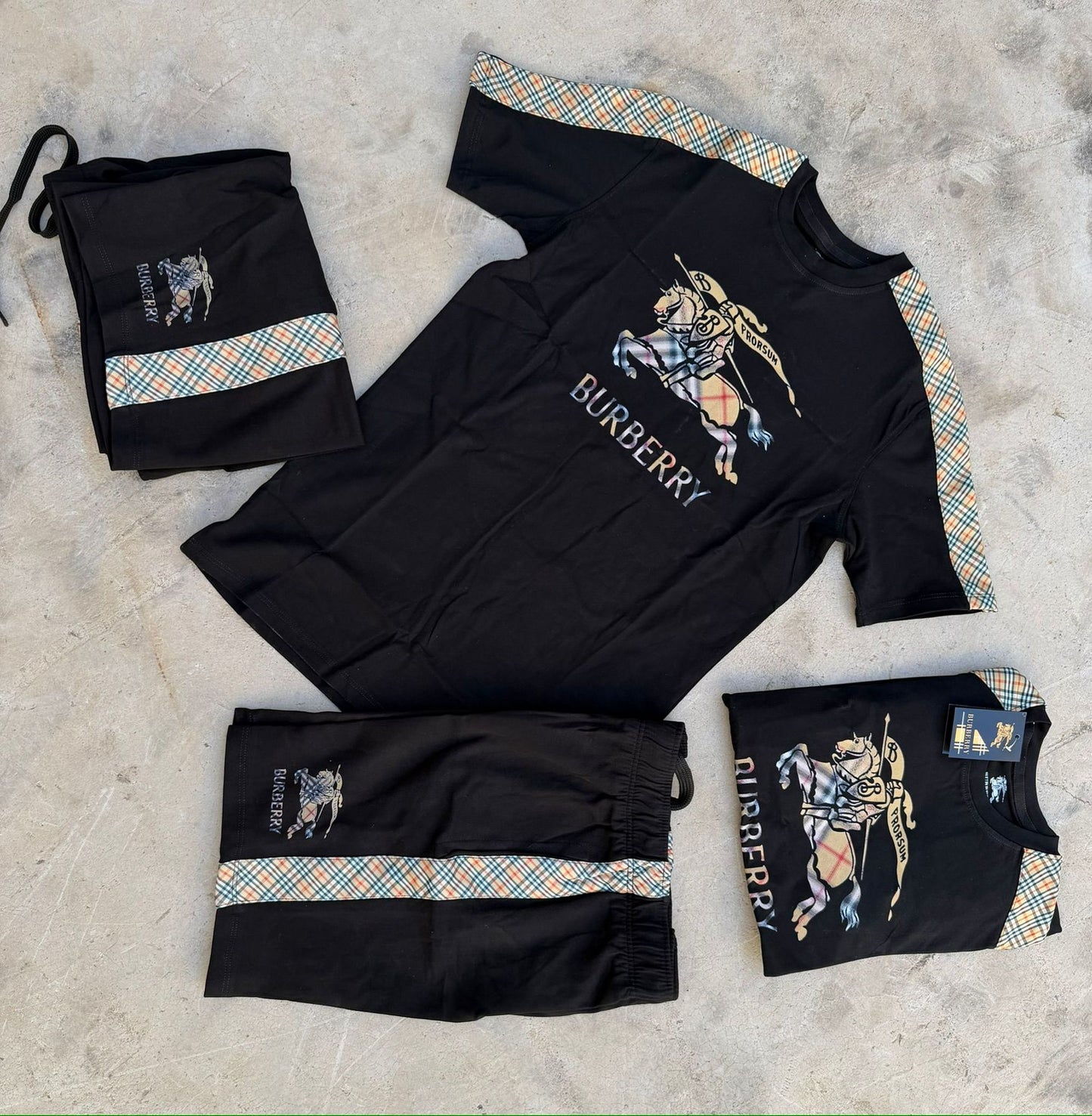 Conjuntos burberry negro