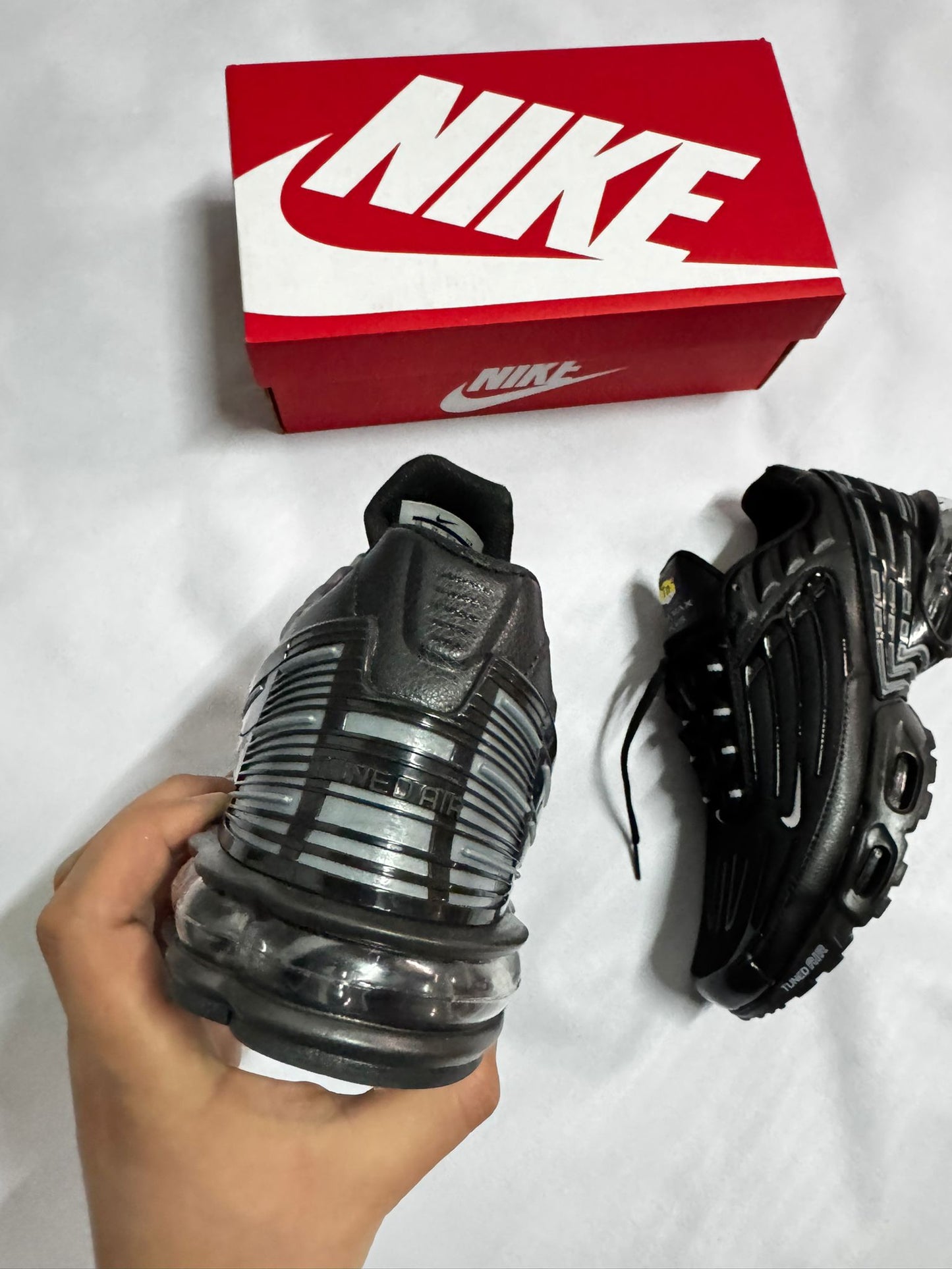 Nike Tn Tunned Black And Mettalic