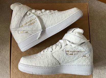 Nike Air Force 1 High LV